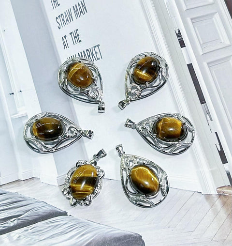 DZ08 Tigers Eye Pendent| Tigers Eye Stone | Stainless Steel Necklace | Mens Silver Chain | Confidence and Courage | Unisex Necklace