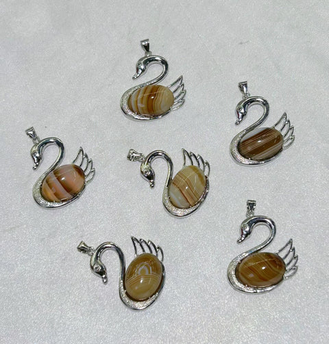 DZ27Whosale Gemstone Rock DIY Jewelry For Girls Crystal Necklace Yellow Banded Agate Swan Design  Pendent