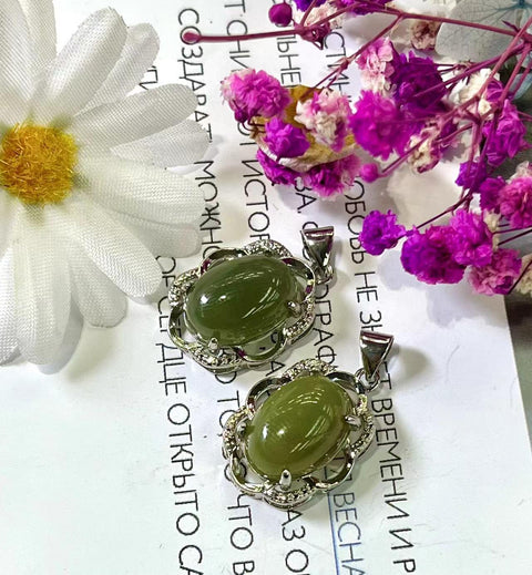 DZ52 Venta al por mayor de piedras preciosas de roca, joyería DIY para niñas, collar y colgante de jade de cristal. Acerca del jade: