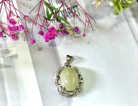 DZ52 Venta al por mayor de piedras preciosas de roca, joyería DIY para niñas, collar y colgante de jade de cristal. Acerca del jade: